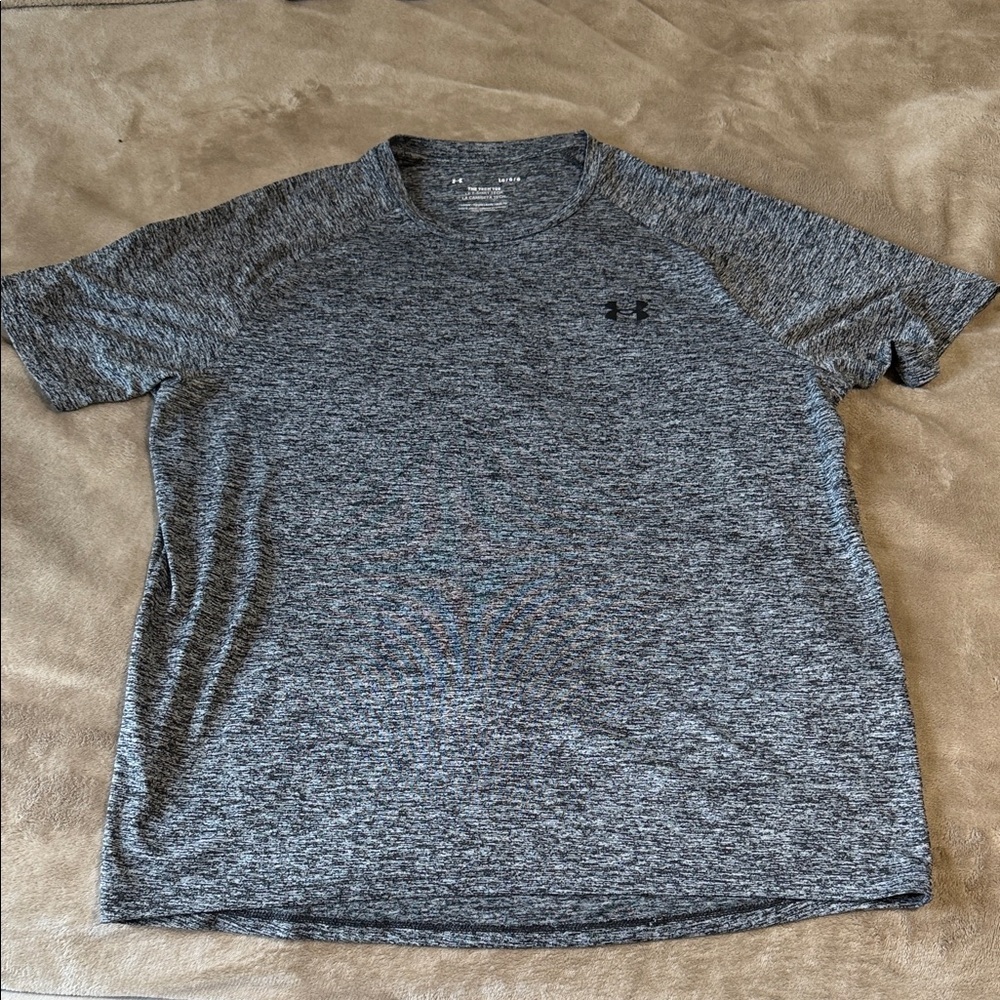 Under Armour Men’s Gray Heather Short Sleeve Performance Tee